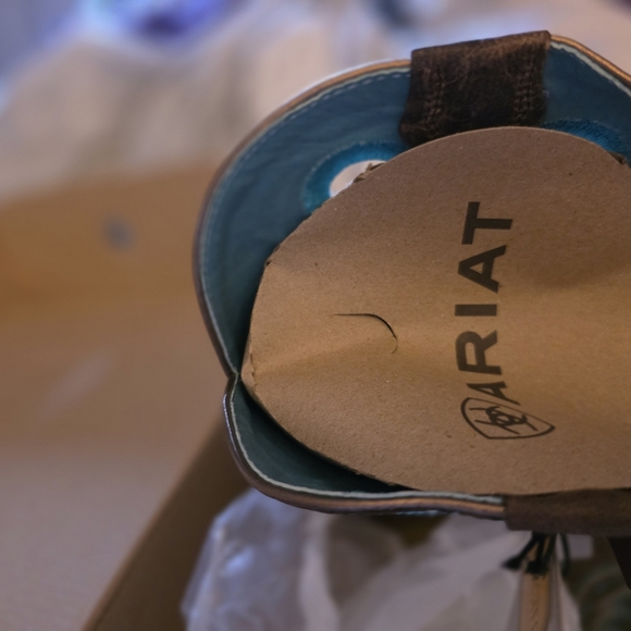 Ariat Cowboy Boots - Picture 3 of 5